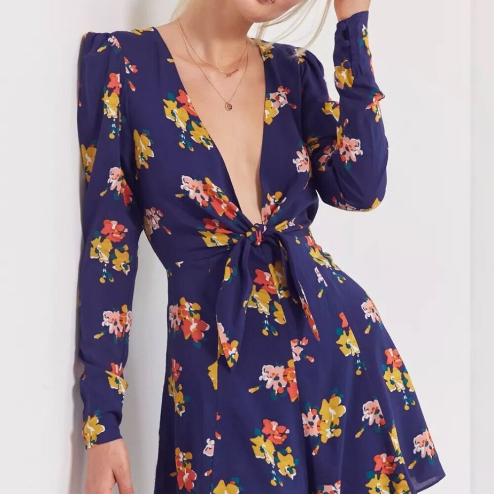 Kimchi Blue Maddie Plunging Tie-Front Romper